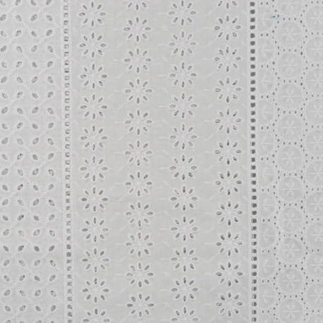 Tissu Broderie Anglaise Multi Motif Blanc