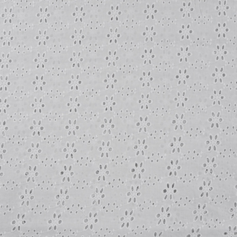 Tissu Broderie Anglaise Petites Fleurs Blanc