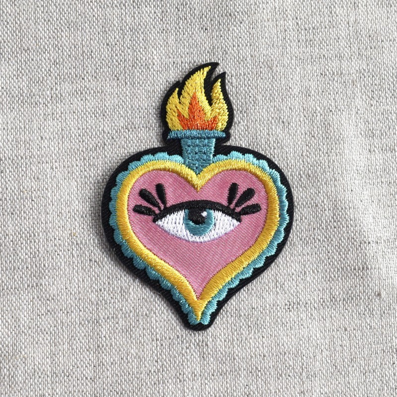 Ecusson coeur mystique- Rose