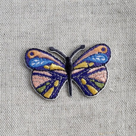 Ecusson papillon coloré - Violet