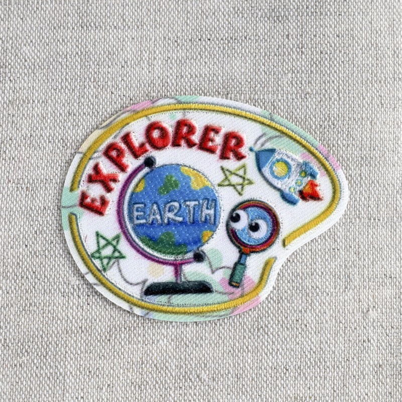 Ecusson thème école - Explorer earth
