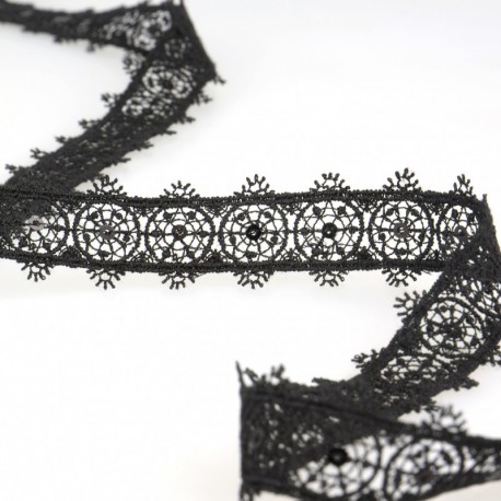 Tulle brodé cercles