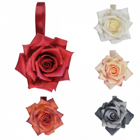 Magnet rose en tissus