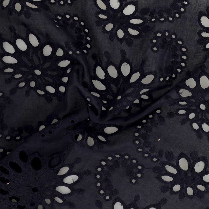 Tissu Broderie Anglaise Flower Marine 