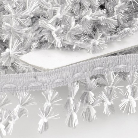 Galon pompons