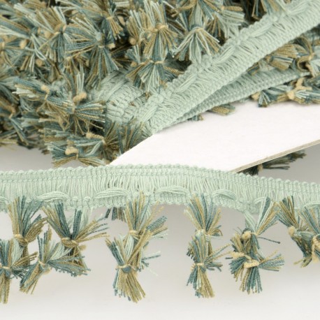Galon pompons