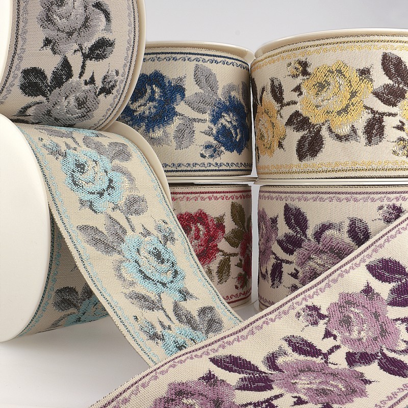 Galon jacquard roses