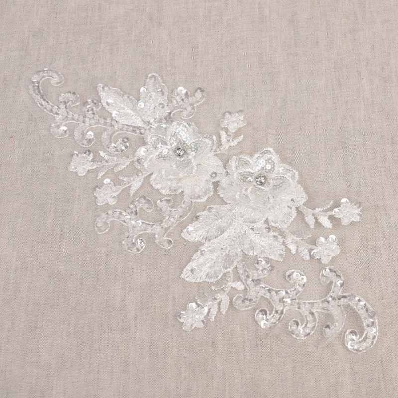 Motif perles mariage à coudre