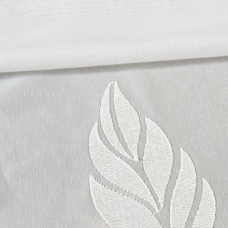 Nappe Carrée 1m20 En Satin Blanc - Bordure Organza Brodée Feuilles Dorées