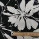 Tissu Rayonne Imprimée Feuille Noir 