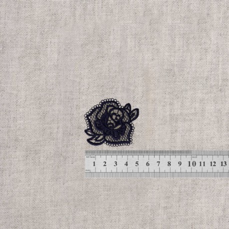 S ecusson en dentelle - Rose marine