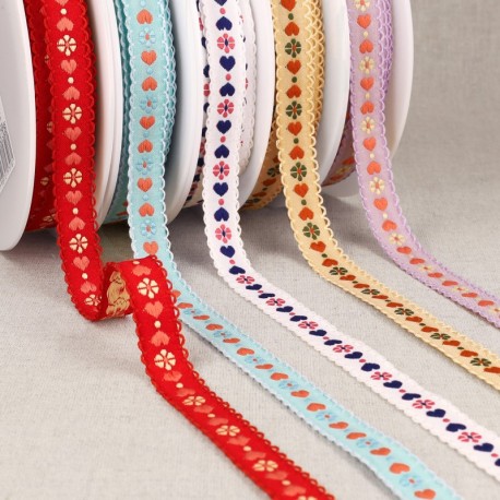 Galon jacquard petits coeurs