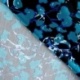 Tissu Satin de Viscose Imprimé Fleurs Bleu 