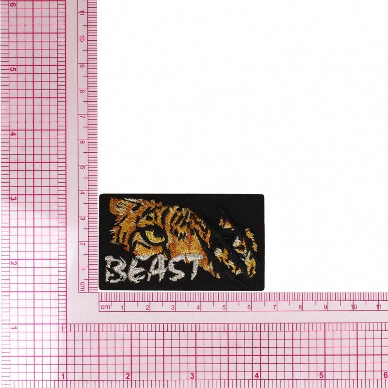 M ecusson regard danimaux - Beast