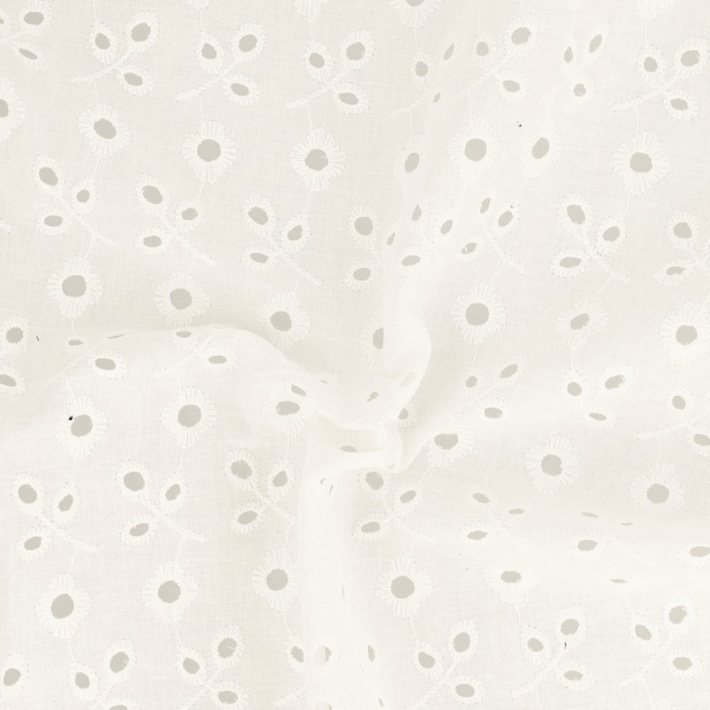Tissu Broderie Anglaise Ivoire 