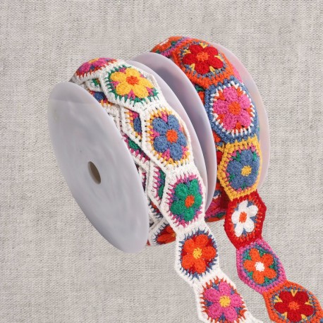 Galon crochet fleurs