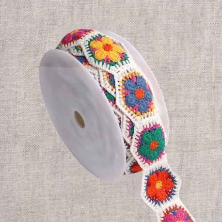 Galon crochet fleurs