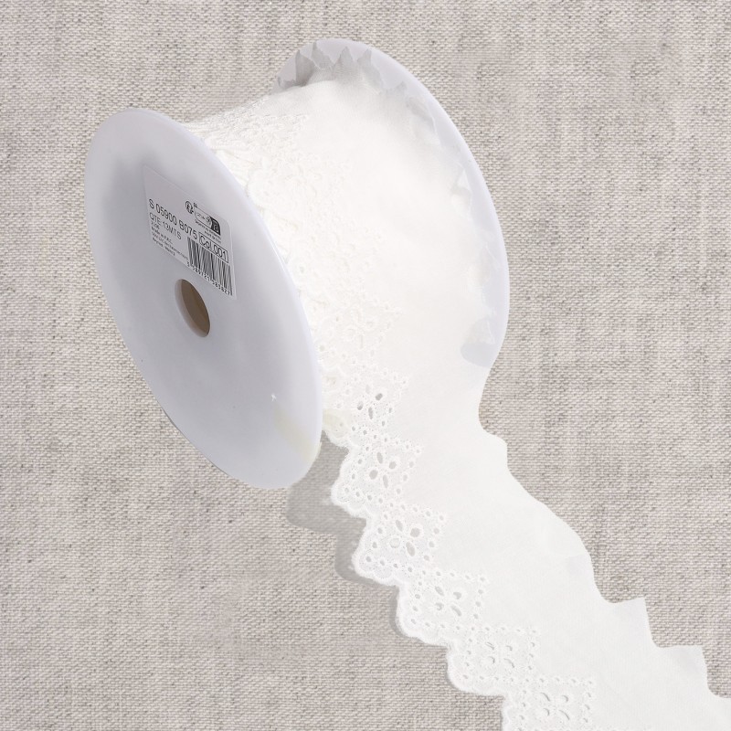 Broderie losanges  Blanc