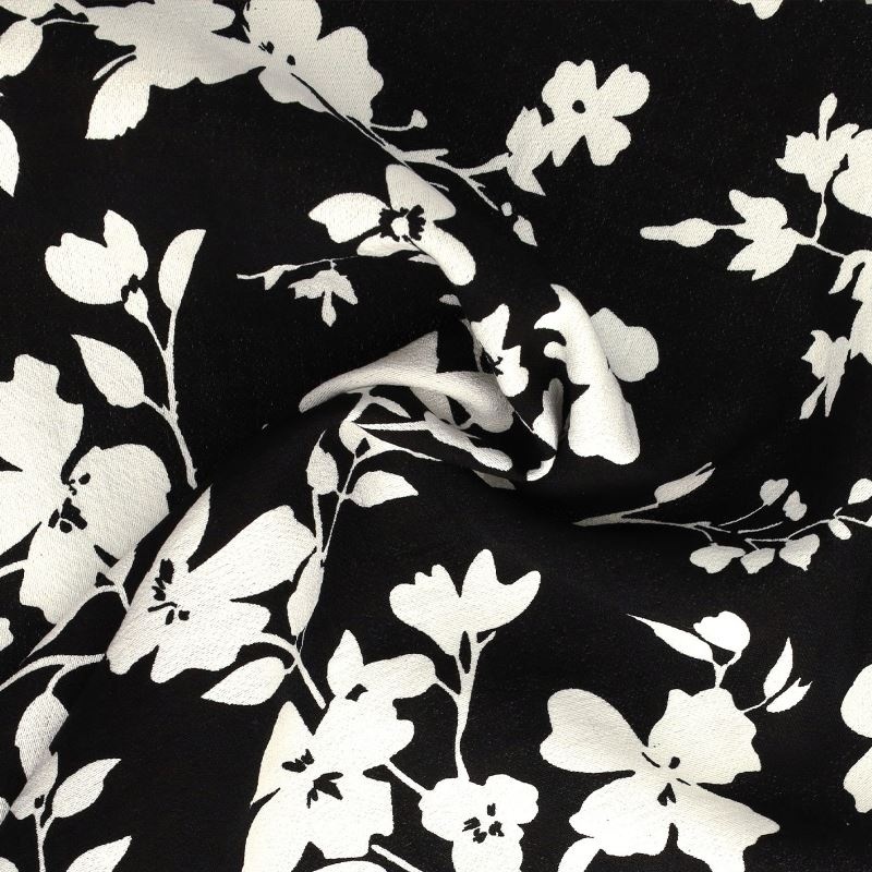 Tissu Viscose Crêpe Pommier Japonais Noir