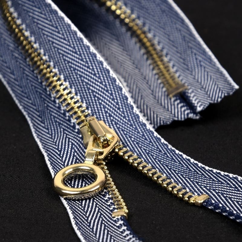 Fermeture jeans femme