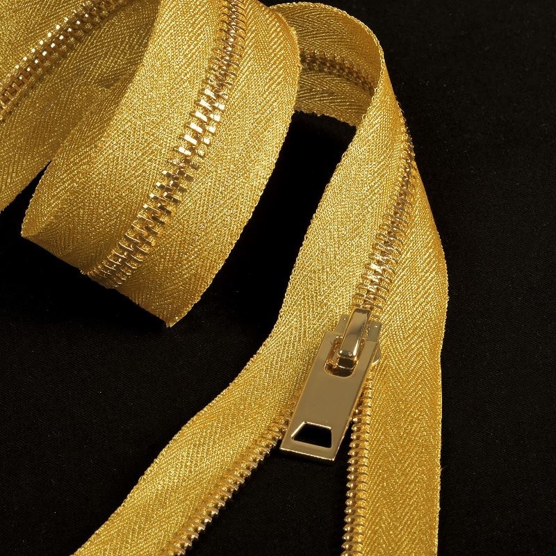 Fermeture séparable brillante