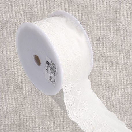 Broderie fleurs  Blanc