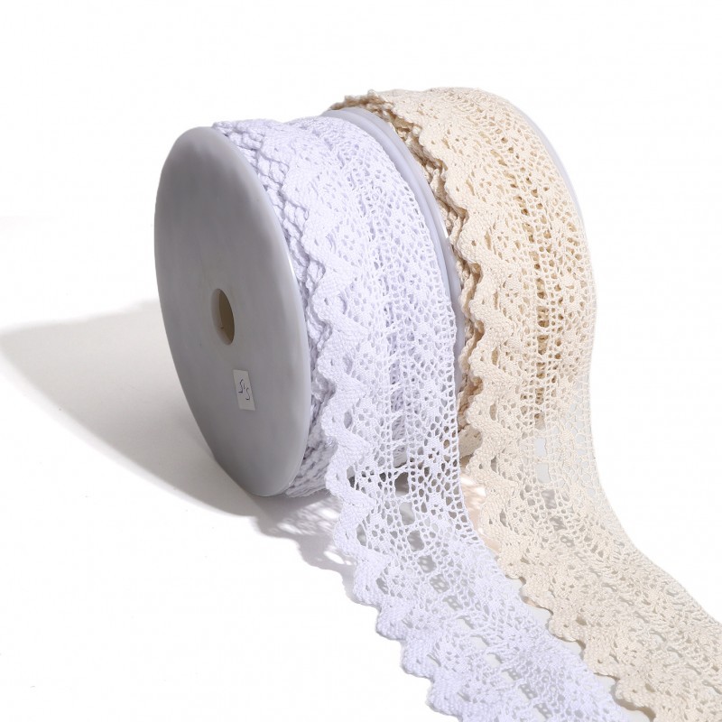 Dentelle cercles deux rangs festonnée