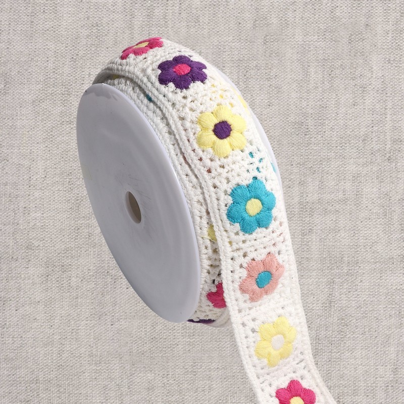 Galon crochet fleur  Blanc