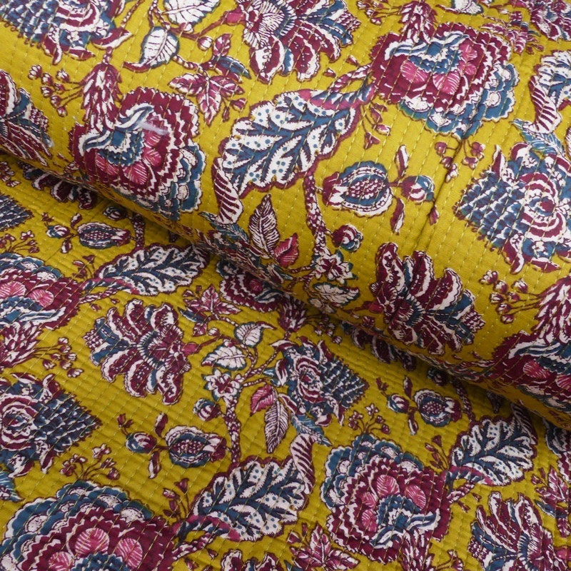 Tissu Blockprint Imprimé Tampons Mains Matelassé Double Face Jaune Bordeaux