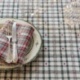 Tissu Jacquard Villars Ecru Rouge