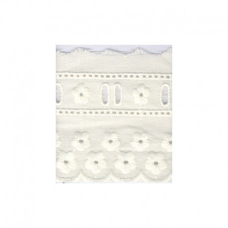 Broderie anglaise